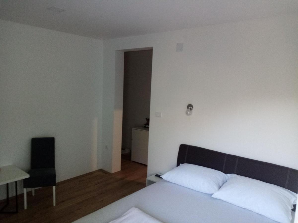 Vinarija "Delmo" Apartments Trebinje Eksteriør billede