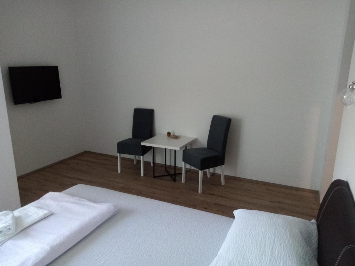 Vinarija "Delmo" Apartments Trebinje Eksteriør billede